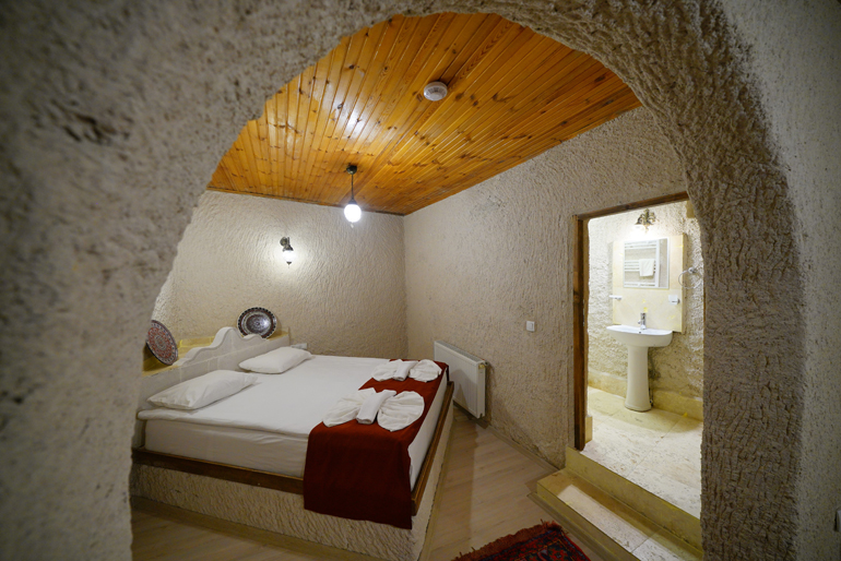 108 - Comfort Triple Cave Room